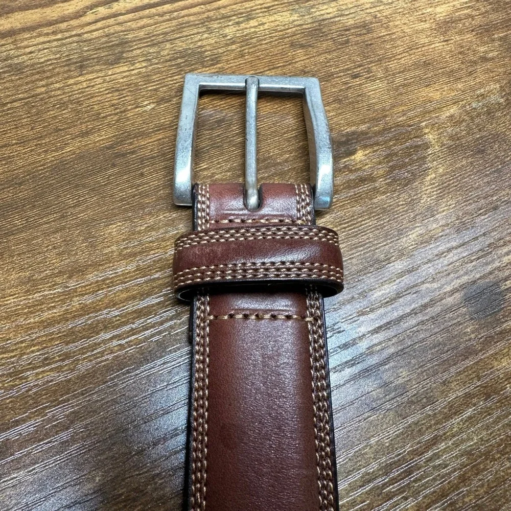 Johnston & Murphy Mens Brown Leather Dress Belt Triple Stitch Size 44 75-7312‎